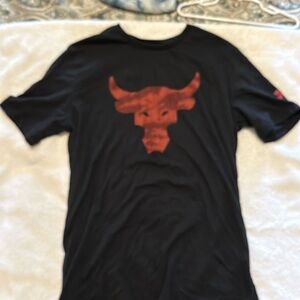Men’s Under Armour The Rock Shirt Sz Small